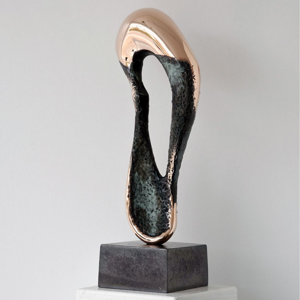 Livets Øre Bronze 38 cm Kr 7.500 (€ 1000)